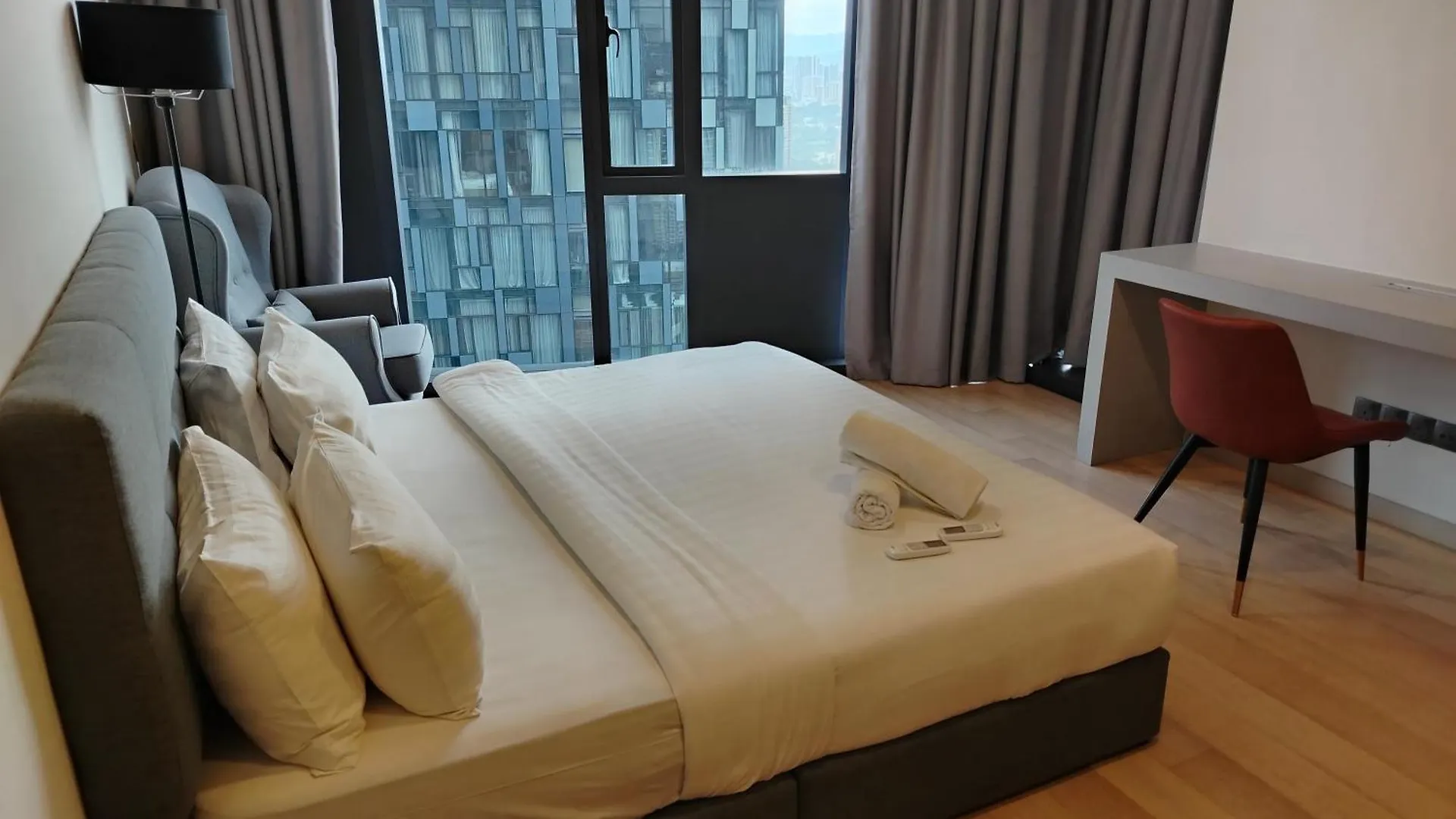 Star Family Living At Klcc Apartment Kuala Lumpur